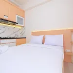 Nice And Comfy Studio At Green Pramuka City Apartment By Travelio