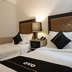 Super Oyo Townhouse Oak Grand Orienchi