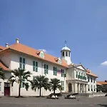 Hotel O Mangga Besar Near Kota Tua Formerly Fresh Hotel
