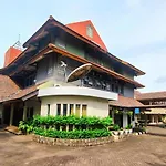 D\'Arcici Hotel Plumpang