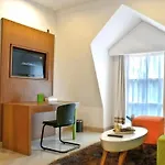 Pomelotel Patra Kuningan Jakarta