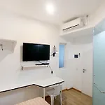 Rumah Kayu Manis Tebet