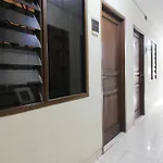 Reddoorz Near Ciputra World Kuningan 3