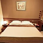 N Hotel