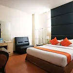 Mirah Hotel