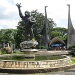 Zen Rooms Kuningan Tiong