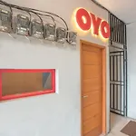 Oyo 286 Haji Saaba 20 Syariah