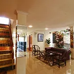 Zen Boutique Syariah Hotel