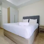 Cozy Studio Menteng Park Apartment By Travelio