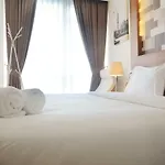 Warm And Best Studio Menteng Park Apartment By Travelio
