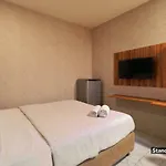 Magnolia Hotel