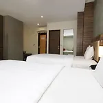 Hotel Melawai 2