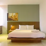 Modern 2Br Cervino Village Apartment By Travelio