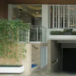 Apple Platinum Hotel