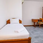 3 Bedrooms Luxury Senopati Scbd Apartment By Travelio