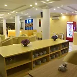 Maven Fatmawati Hotel