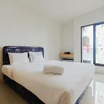 Cozy Studio At Tamansari Semanggi Apartment By Travelio