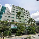 Reddoorz Plus Near Monumen Nasional Jakarta