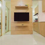 Modern Studio Apartment At 26Th Floor Green Pramuka City By Travelio
