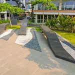 New Furnished 1Br Apartment At Gold Coast Near Pik By Travelio