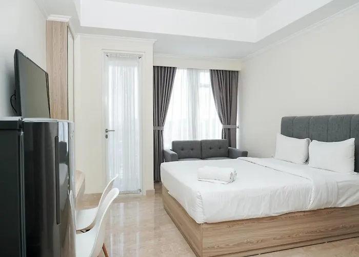 Best Location Studio Room @ Menteng Park Apartment By Travelio