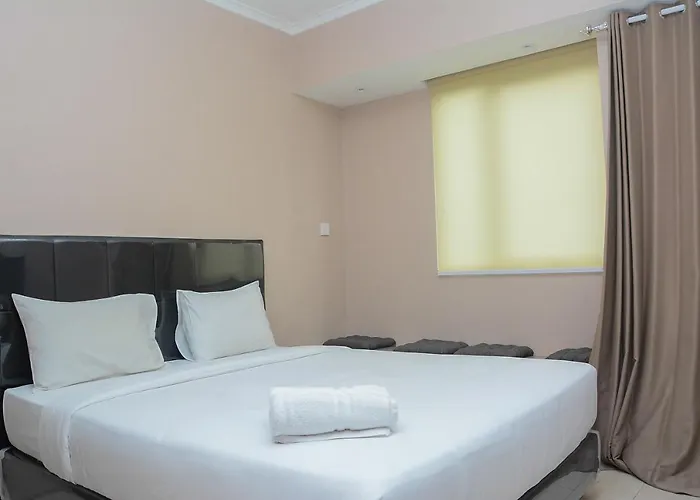 New Furnished Studio Maple Park Sunter Apartment By Travelio