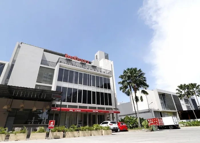 Reddoorz Plus @ Kapuk Business Park