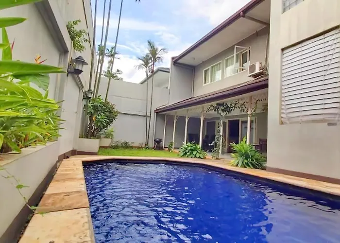 Kemang Utara Creative Villas
