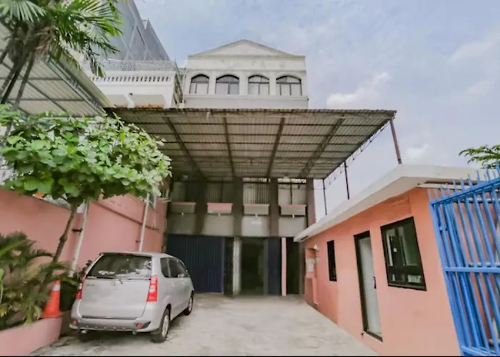 OYO 90109 Wisma Basco Syariah