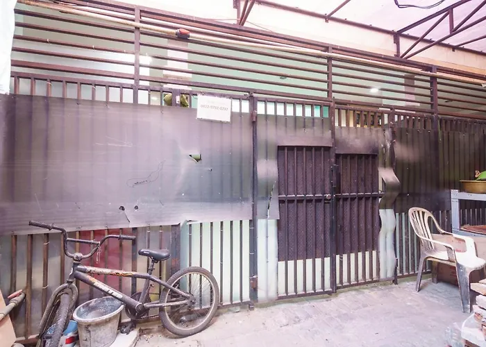 Oyo 93092 Griya Kuningan