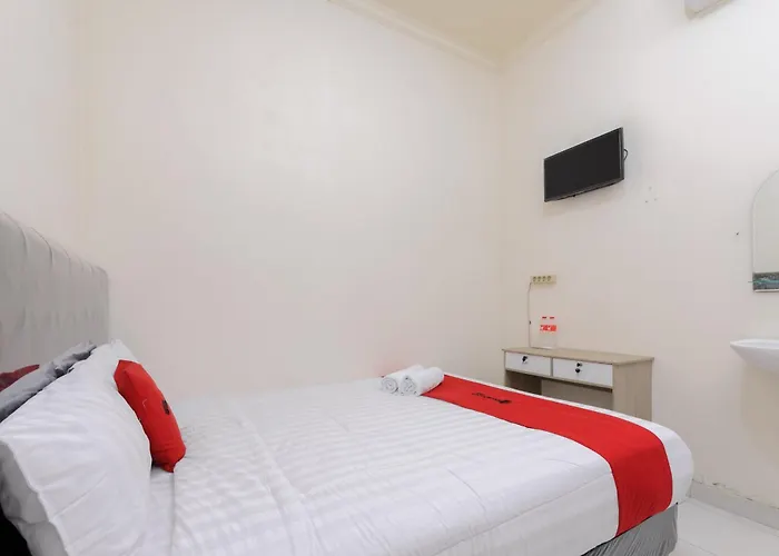 Reddoorz At Meruya Utara