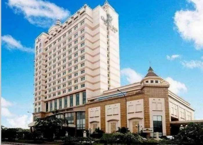Oasis Amir Hotel