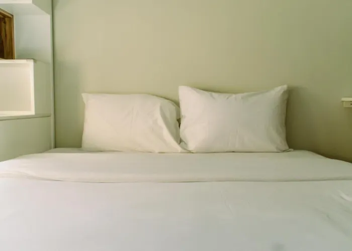 Comfort Living 1Br With Extra Room Apartment At Mt Haryono Residence By Travelio