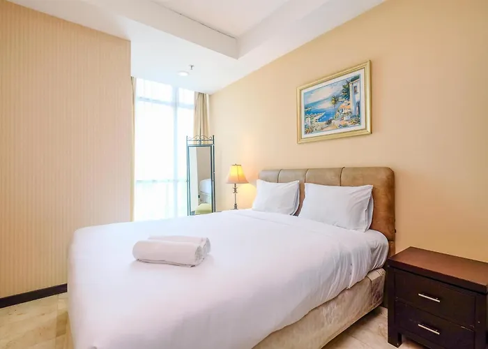 Wonderful And Homey 2Br Apartment Bellagio Residence By Travelio
