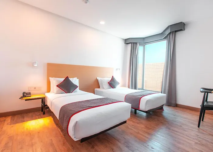 Super Oyo Townhouse 1 Hotel Salemba