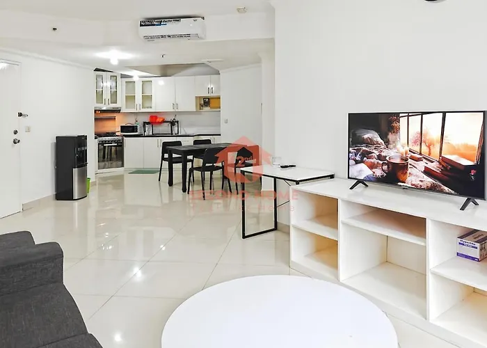 Large 3Br Rasuna Apt With Pool, Gym, Wifi By 2Ndhome