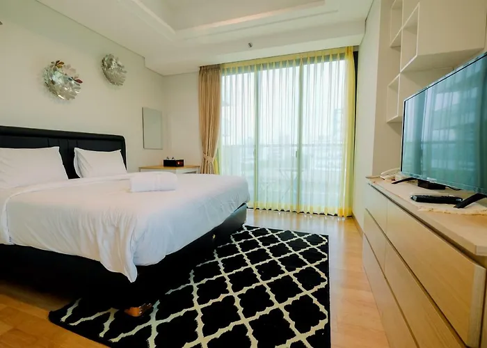 37m² studio Appartement, met 1 privé badkamer in Menteng
