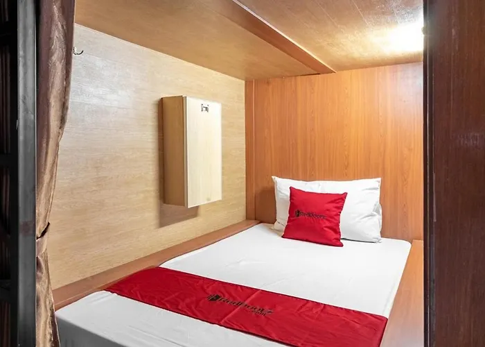 Reddoorz Hostel Near Ltc Glodok