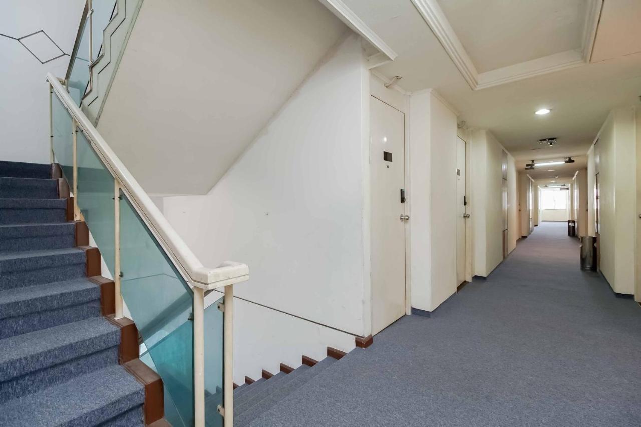 Reddoorz Near Kebayoran Baru Blok S Hotel Jakarta