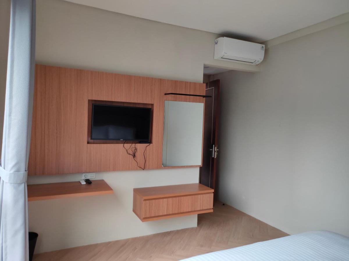 Adotel Jakarta