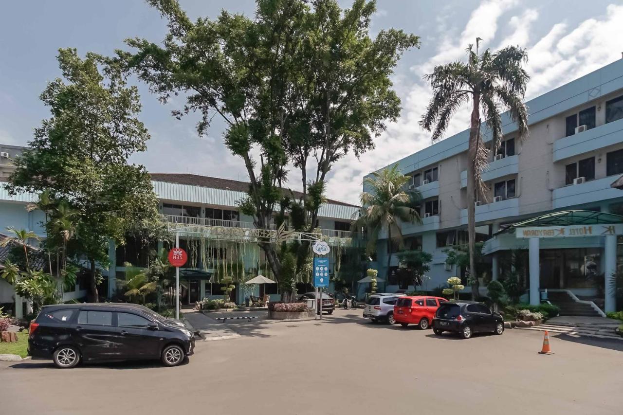 Reddoorz Near Kebayoran Baru Blok S