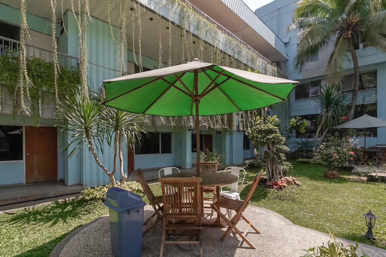Hotel Reddoorz Near Kebayoran Baru Blok S