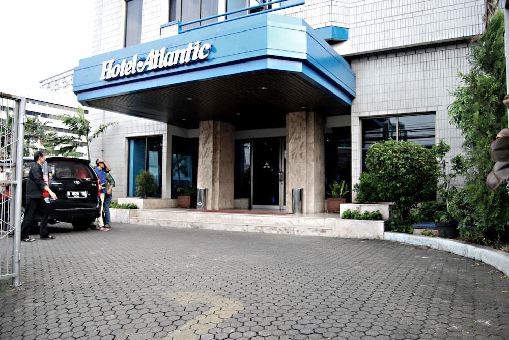 Super Oyo Townhouse 1 Salemba Hotel