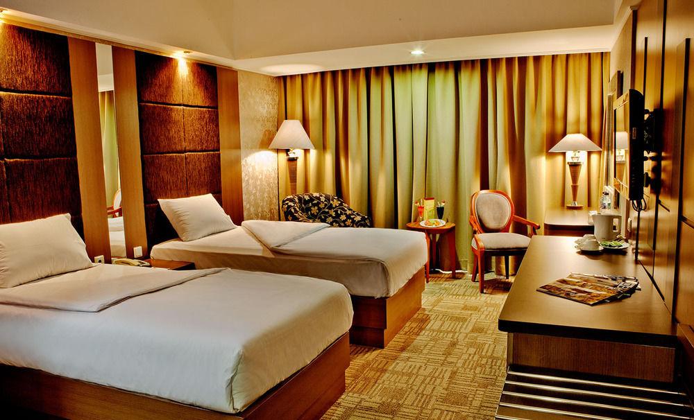 Treva International 3* Jakarta