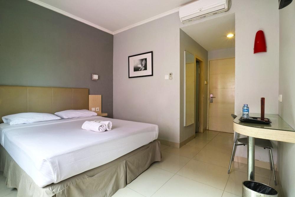 Hotel Antara 2*