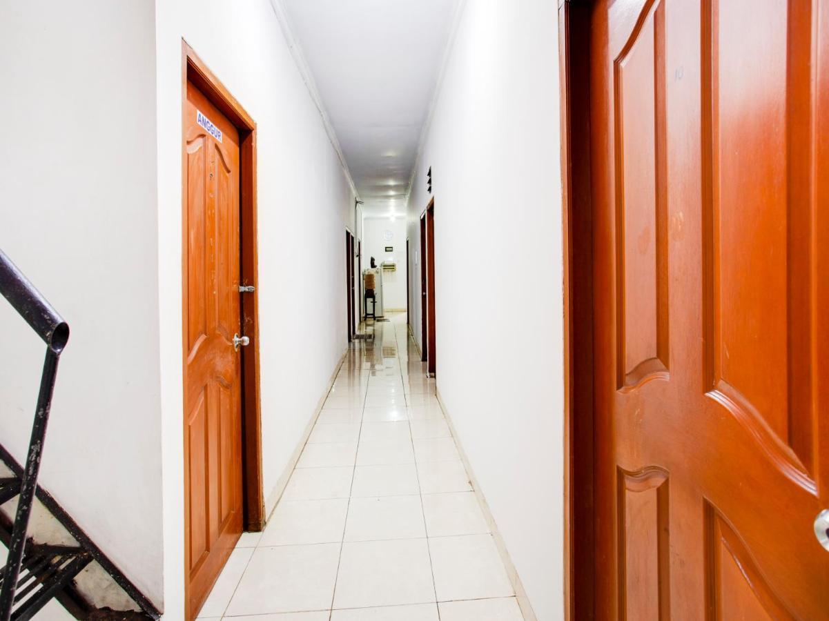 Oyo 3725 Sisca Hotel Jakarta