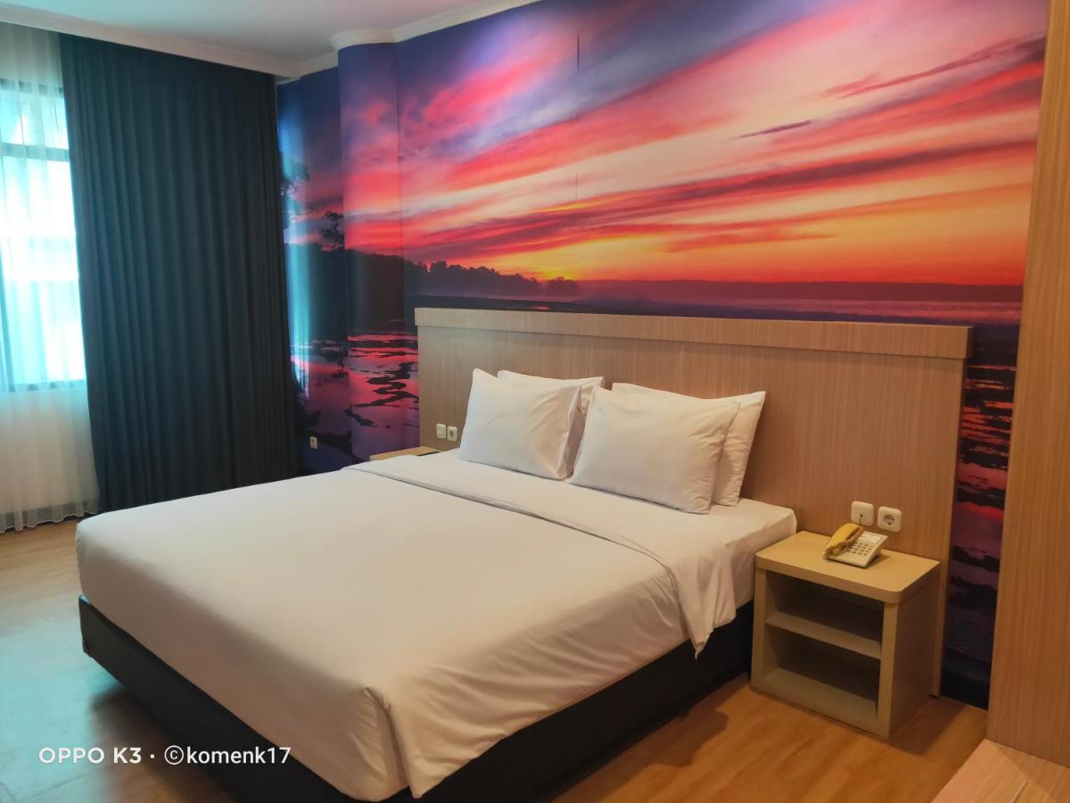 Hotel Sanno Pluit 3*