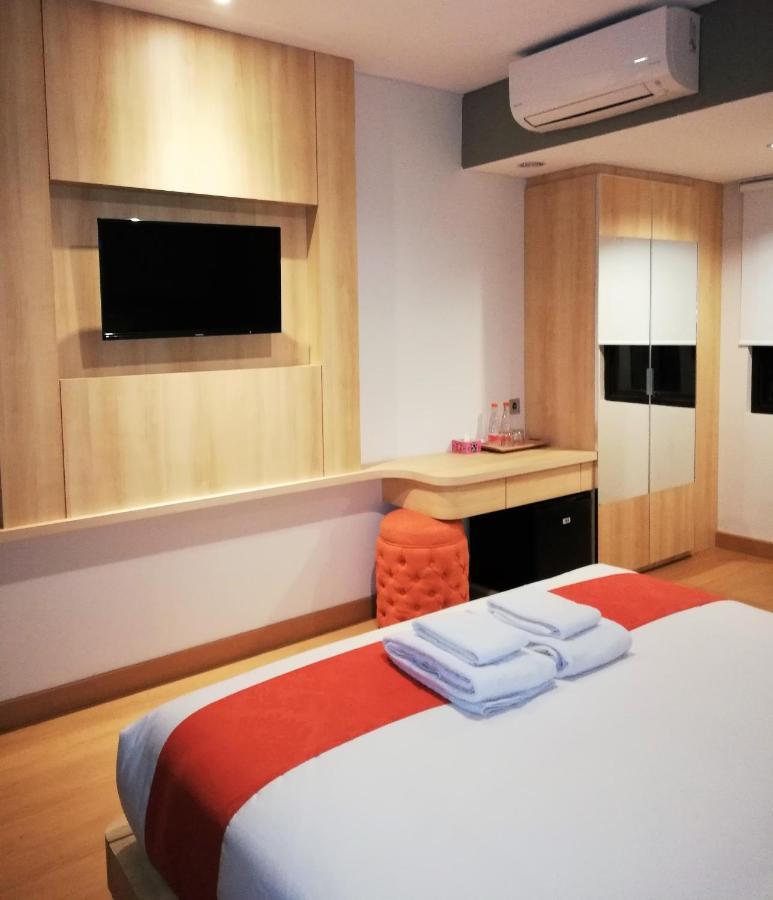 The Nyaman Motel *