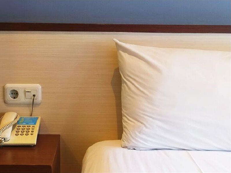 Nite & Day - Mangga Besar 2* Jakarta