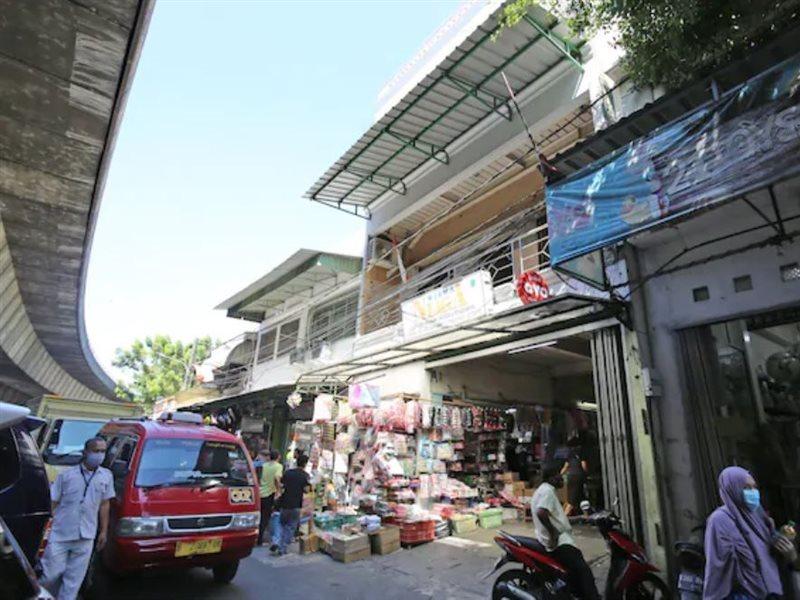 Hotel Oyo 3865 Niaga Jakarta